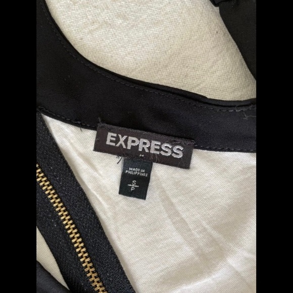 Top - Picture 5 of 6